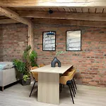 Loft 75mkw W Sercu Miasta アパート