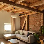 Loft 75mkw W Sercu Miasta アパート *